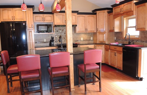 Maryland House | Sandy Cove-Goodyear Lake - Private, large yard, hot tub, swimming, fishing