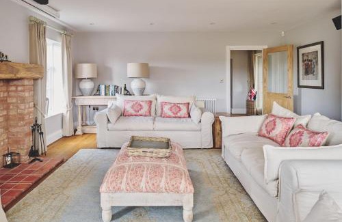 King's Bromley House | Sandy Hill Farm