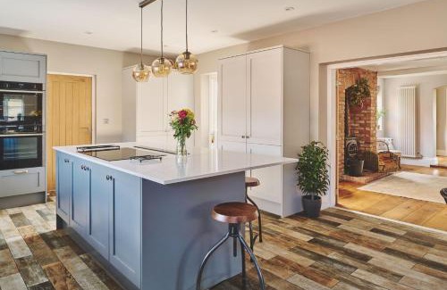 King's Bromley House | Sandy Hill Farm