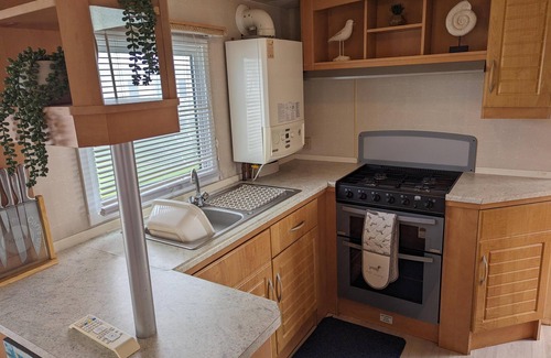 Anderby Creek Cabin | Sandy Paws Anderby Creek - Very Dog Friendly