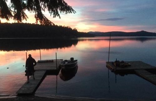 Long Lake Hotel | Sandy Point Motel