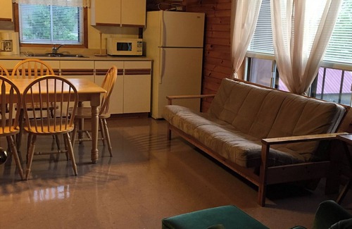 Harwood Cottage | Sandy Shore Cottages Lake Front loft #6, Sauna