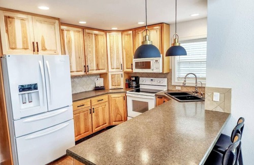 Spirit Lake House | Sandy Shores Beach House on Big Spirit Lake