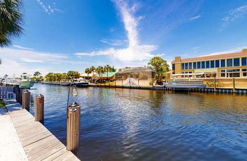 Upper Grand Lagoon House | Sandy Shores by Emerald Coast Retreats