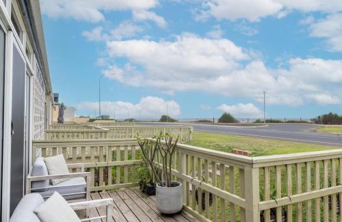 South Bunbury Apartment | Sandy Souls, Beach House
