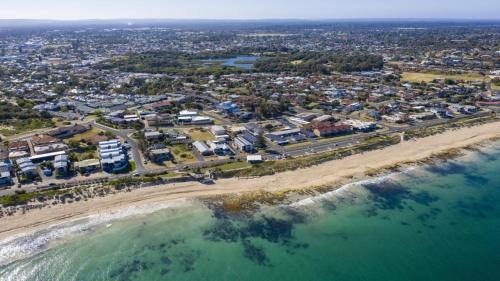 South Bunbury Apartment | Sandy Souls, Beach House