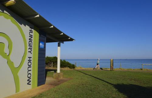 South Bunbury Apartment | Sandy Souls, Beach House