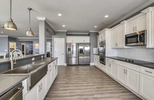 Long Bay Estates House | Sandy Toes! 8 Bedroom, 8.5 Bath, Sleeps 22, Oceanfront, Private Pool!
