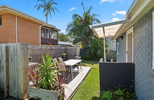 Sawtell House | Sandy Toes - Dog friendly family Beach house