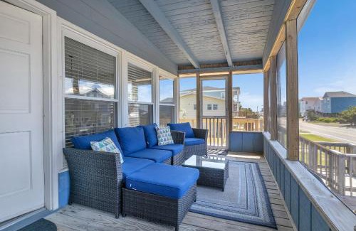 Long Beach House | Sandy Toes
