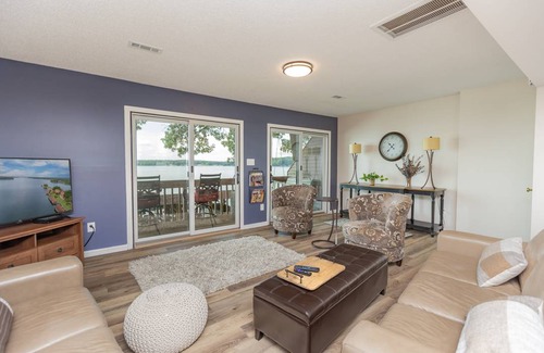 Henrico House | Sandy Trace Getaway on Lake Gaston