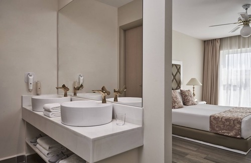 Ag. Georgios Resort | Sandy Villas Resort