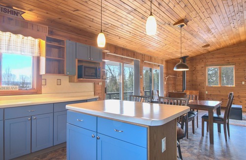 Herbster House | SandyLand | Sunny Cabin with a Big View
