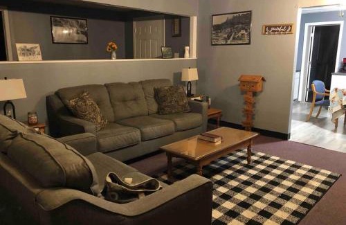Minden House | Sandys house