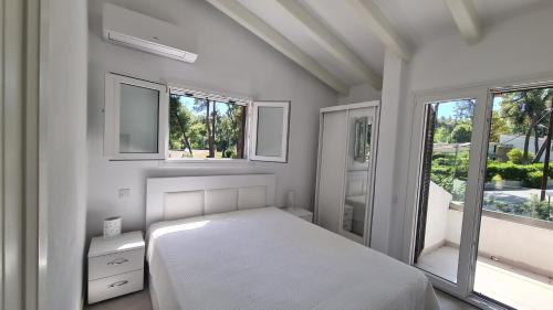 Sane House | Sani Villa Olyvia