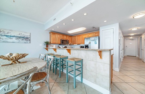 Gulf Shores Condo | Sanibel 1003 ~ Outdoor/Kiddie Pools, Sauna, Beach Access + $400 FREE Activities Daily ~ Zoo/Parasail