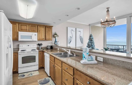 Gulf Shores Condo | Sanibel 705 Condo with Gulf views