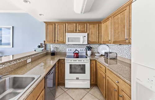 Gulf Shores Condo | SANIBEL CONDO-LAST MINUTE DISCOUNTS! Penthouse Level-Amazing views