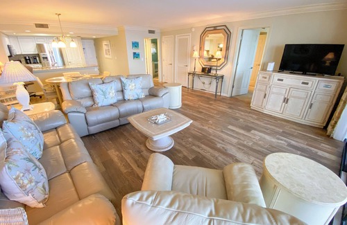 Punta Rassa Condo | Sanibel Harbour Resort: Bay View Tower 1035 Relaxation awaits you at this beachfront retreat