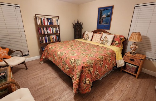 The Dunes House | SANIBEL SUN CASTLE - Splendid home, great location, heated pool, bike to beach