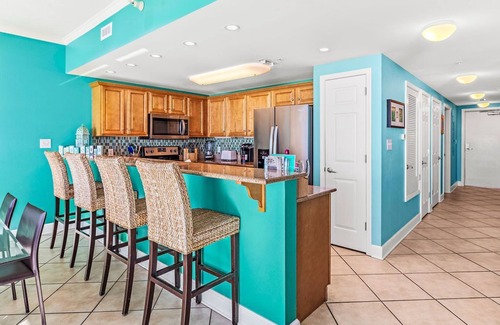 Gulf Shores Condo | Sanibel unit 1203-Amazing Views-Short Walk to Beach-Sleeps 6-Lagoon Access