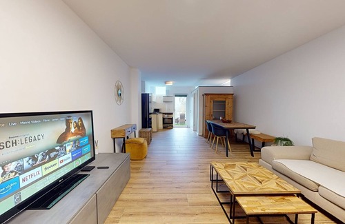 Altensteig Apartment | Sanierte Ferienwohnung/50qm/Wlan/Garten