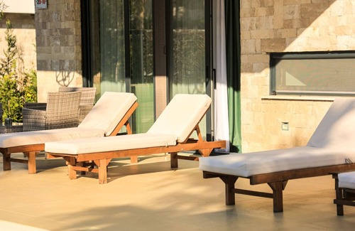 Ishem House | SanPietro Vacation Villa 005