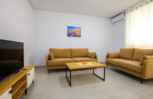 Ishem Apartment | SanPietro Vacation Apartments