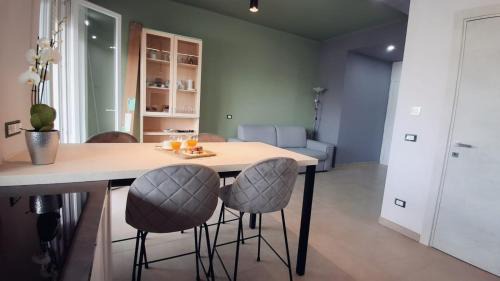 Sanremo Apartment | Sanremo terrazzo vista mare