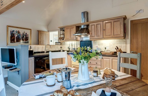 Woodstock House | Sansoms Loft | Oxfordshire Holiday Let | 1 Bed & Sleeps 2
