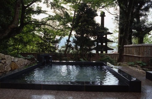 Yamaguchi Hotel | Sansuien