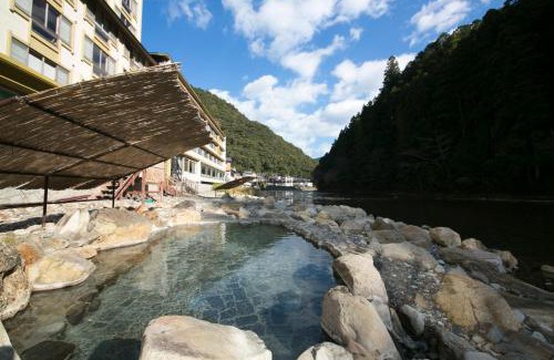 Kawayu Hot Springs Hotel | Sansuikan Kawayu Midoriya