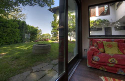Somma Lombardo House | Sant'Anna