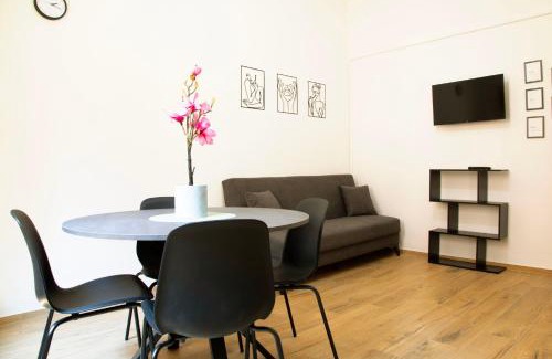 Cirenaica Apartment | Sant'Orsola Flat