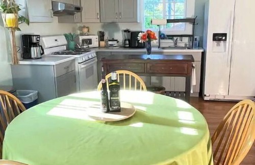 Santa Barbara House | Santa Barbara Serenity 1-bedroom Guest Apt.