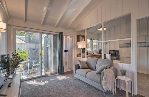 East San Roque Apartment | Santa Barbara Studio Near Downtown & Beaches