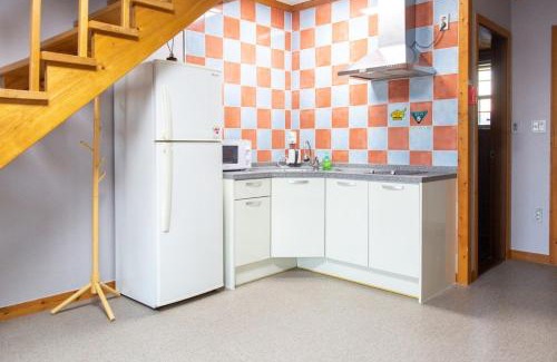 Gangneung House | Santa Beach Pension