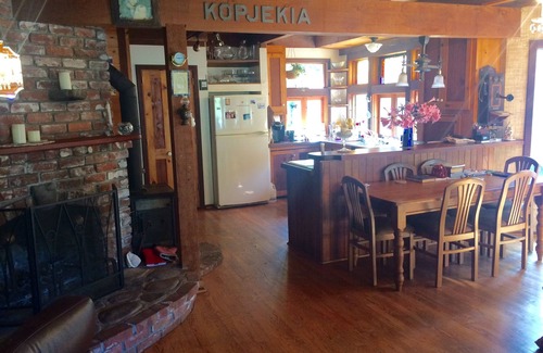 La Selva Beach House | Santa Cruz mountain Redwoods: Sunny beautiful home: VRP#221367: