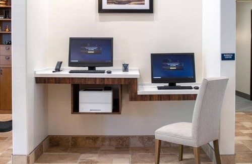 Scotts Valley House | Santa Cruz Scotts Valley California Hotel Welcomes You