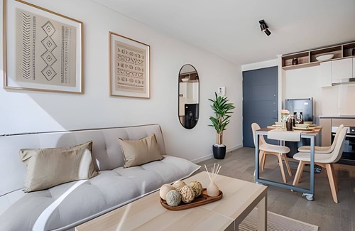 Downtown Santiago Apartment | Santa Elvira Apartments