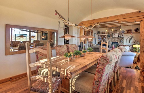 Canoncito House | Santa Fe Retreat w/ Majestic Mountain Views!