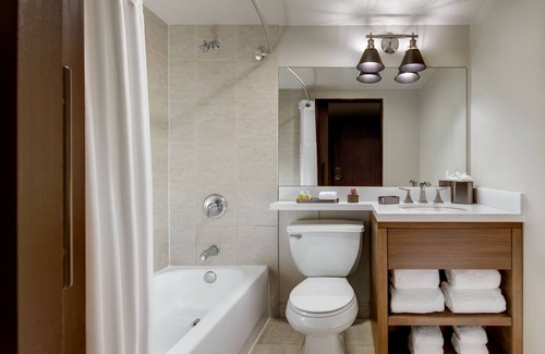 Centennial Hills Resort | Santa Fe Station Hotel & Casino