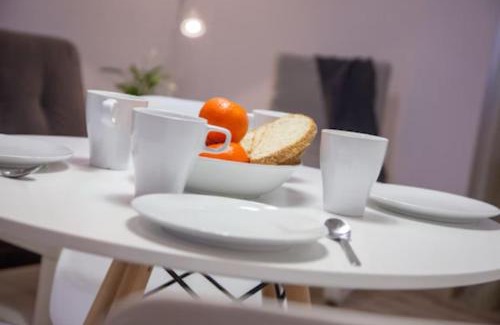 San Carlos-Tartessos Apartment | Santa Justa modern Suites Sevilla