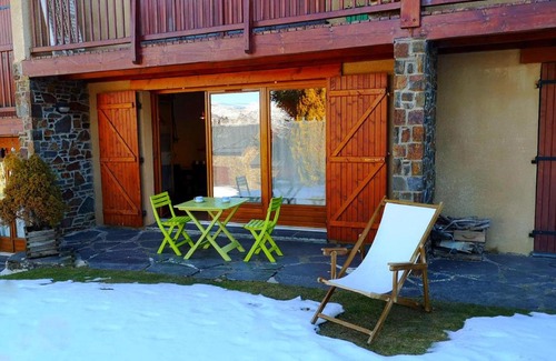 Sainte-Leocadie Apartment | SANTA LEOCADIA V