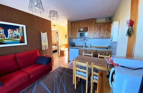 Sainte-Leocadie Apartment | SANTA LEOCADIA v