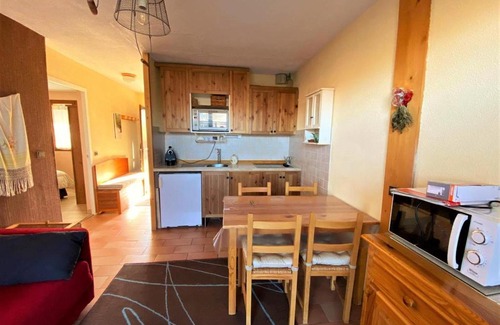 Sainte-Leocadie Apartment | SANTA LEOCADIA v