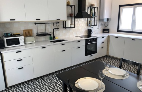 Santa Luzia House | SANTA LUZIA Townhouse | 2 Bedrooms | Terrace | BBQ