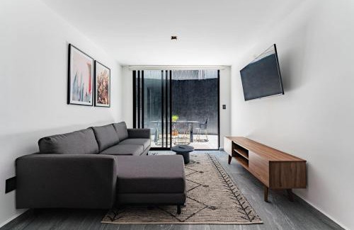 Santa Maria la Ribera Apartment | Santa Ma la Ribera Apartments by VH