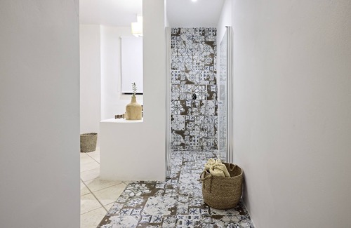 Adamas Hotel | Santa Maria Village