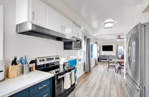 Ocean Park House | Santa Monica Beach Charmer